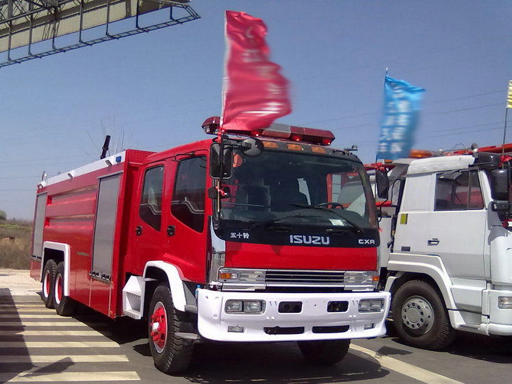 New 6cubic meters fire truck