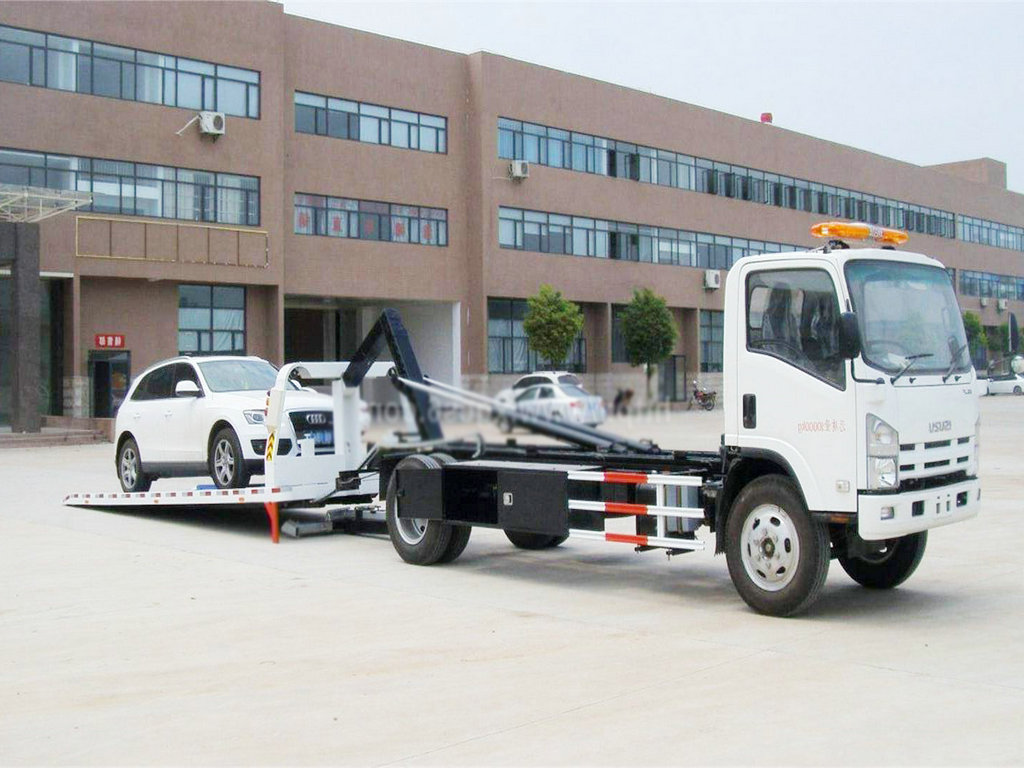 ISUZU 700P elf Flatbed Tow Truck