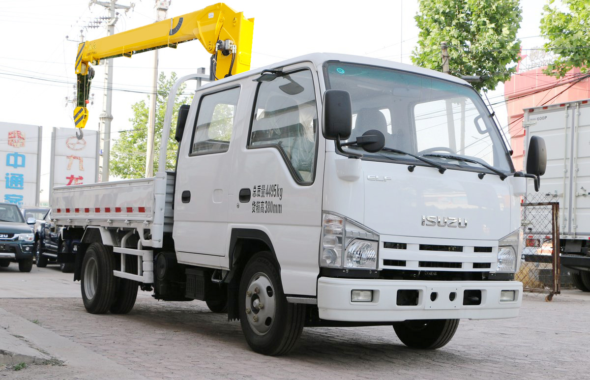 Isuzu elf crew cabin lorry mounted crane 2T